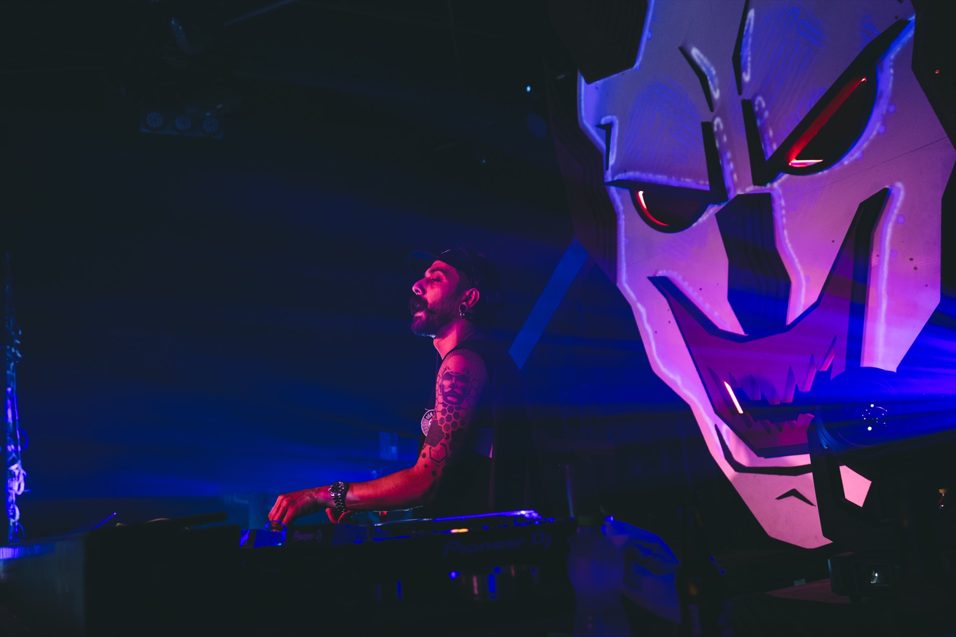 LIVE FROM HELL — 88