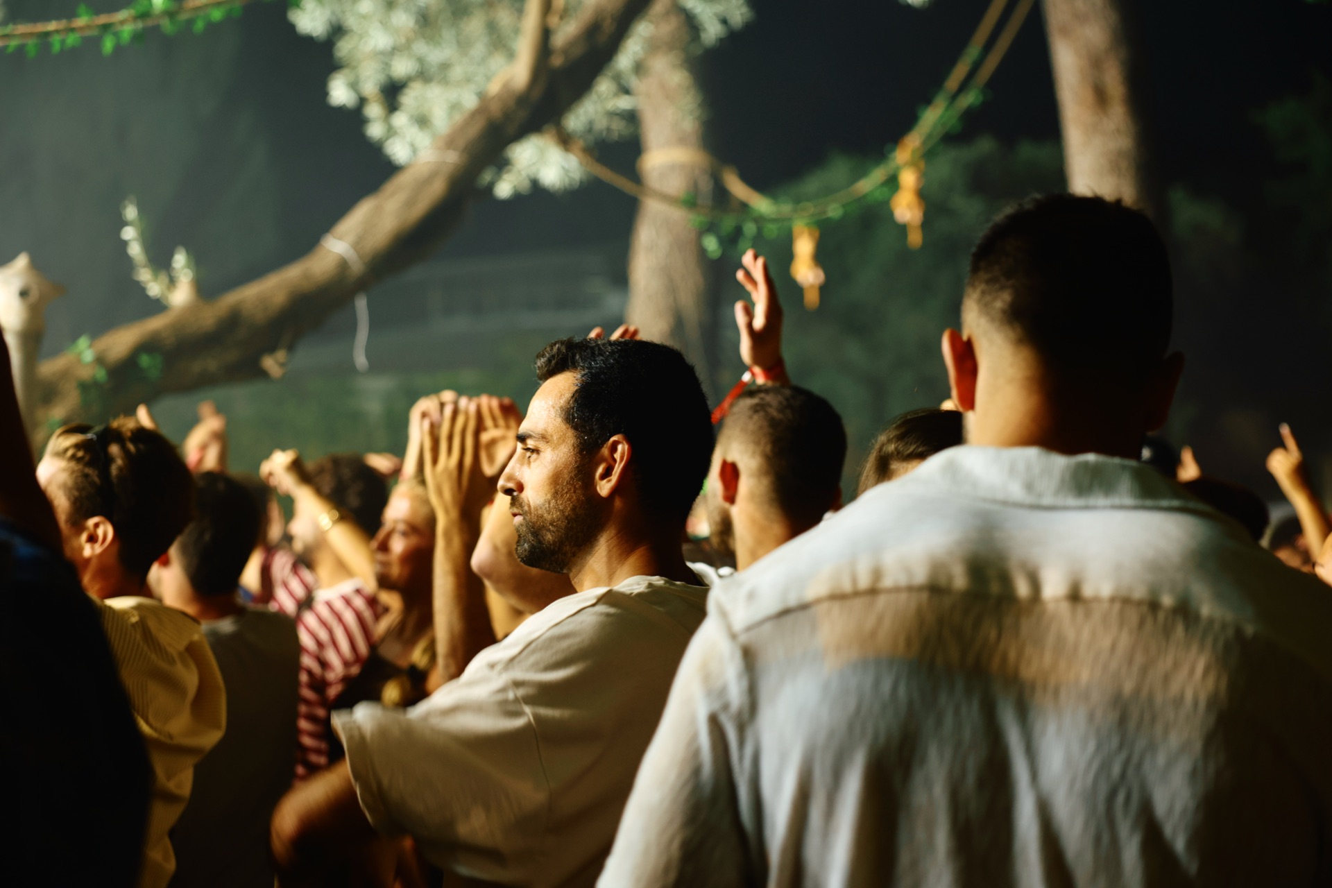 MESS JUNGLE TRIP — 46