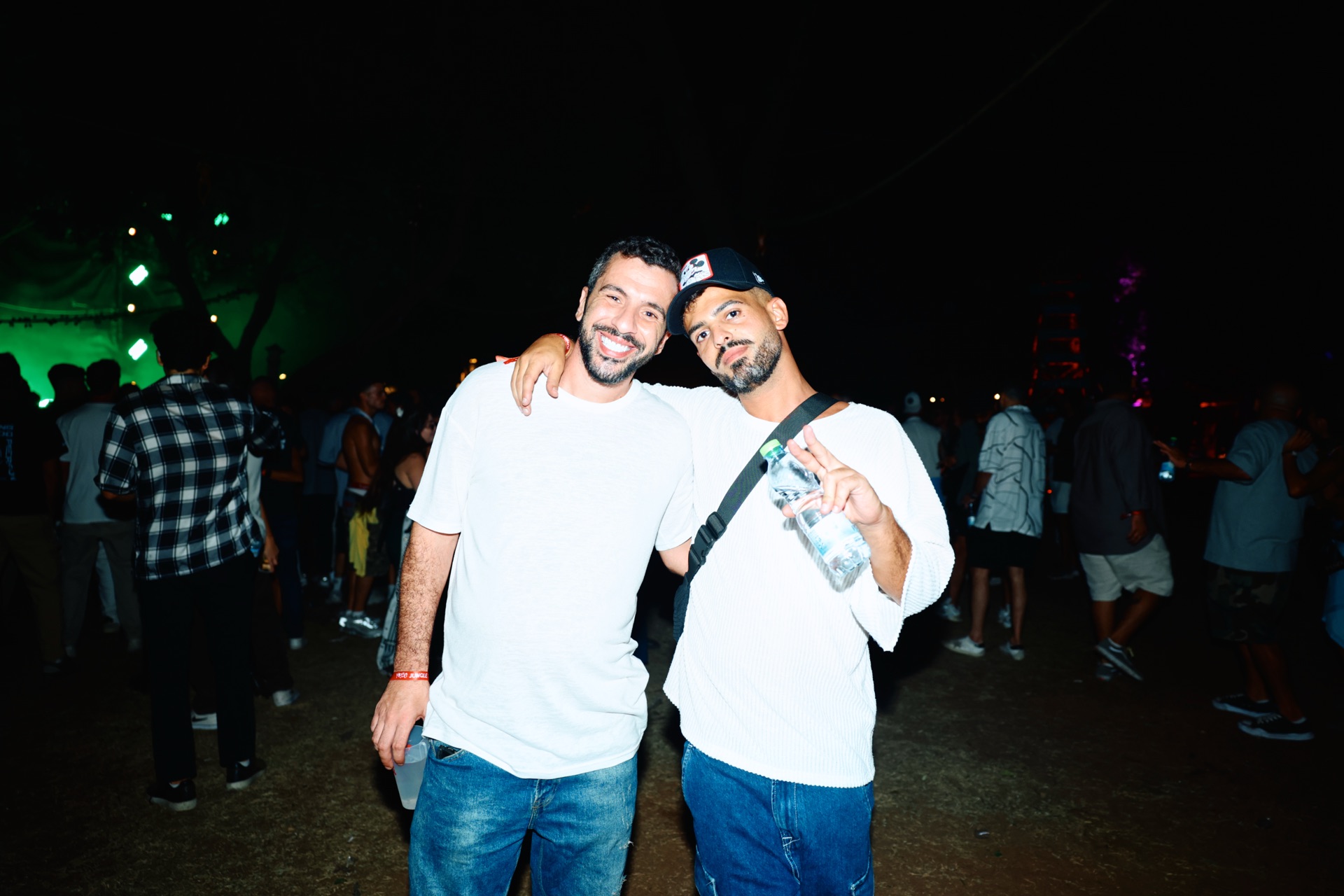 MESS JUNGLE TRIP — 62