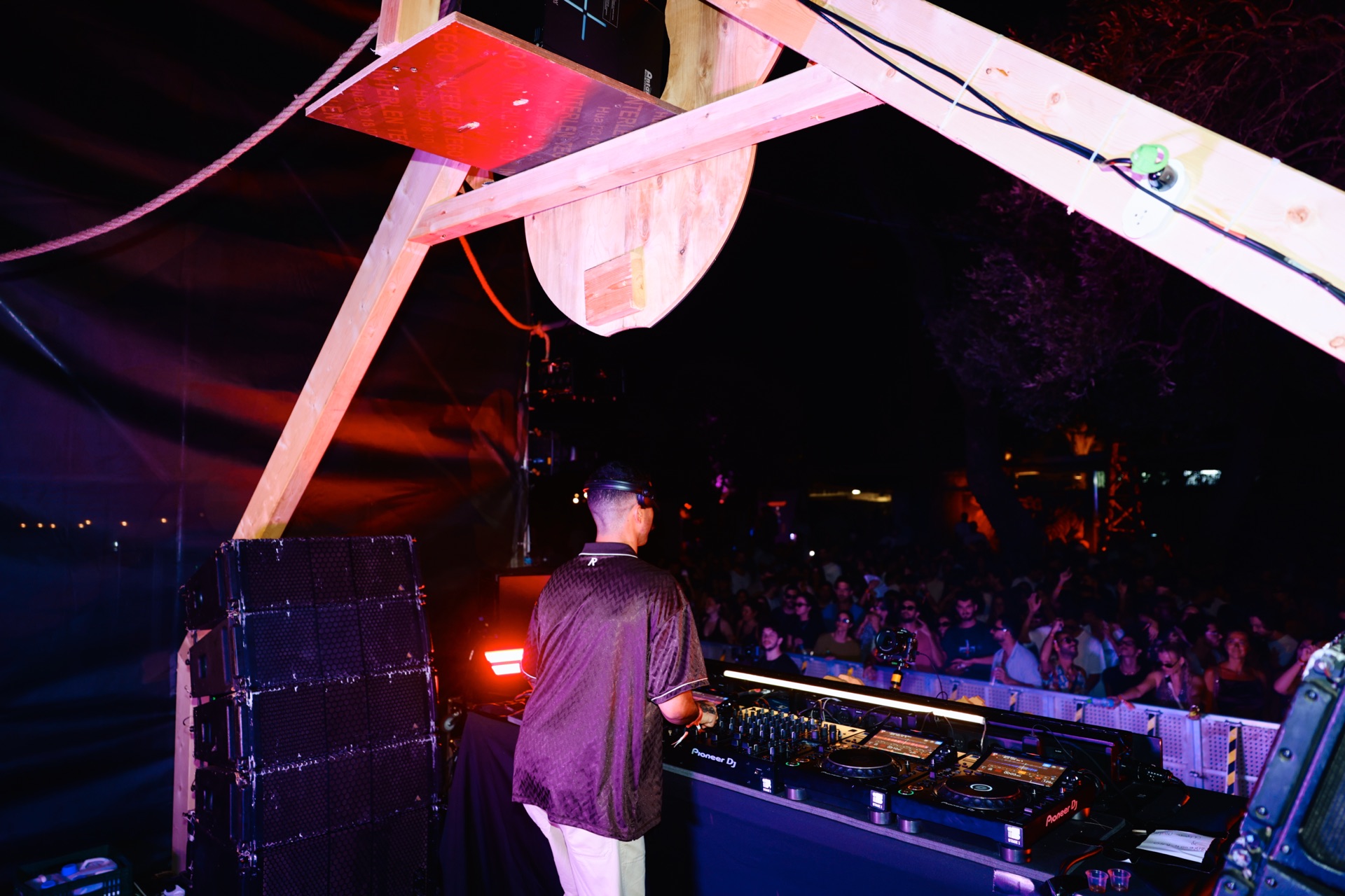 MESS JUNGLE TRIP — 90