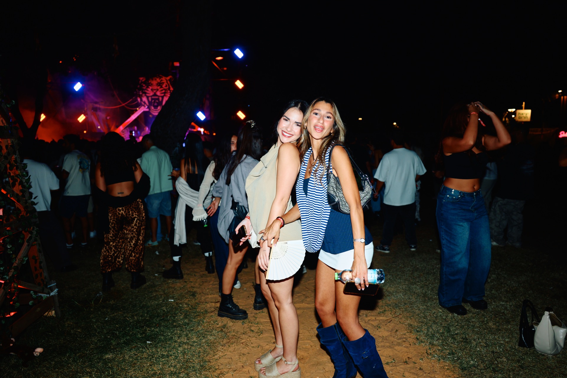 MESS JUNGLE TRIP — 109