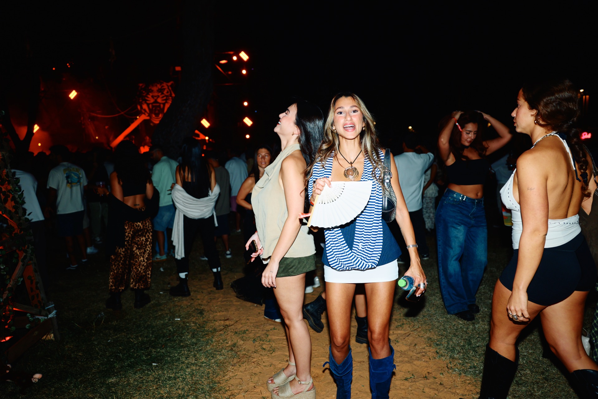 MESS JUNGLE TRIP — 110