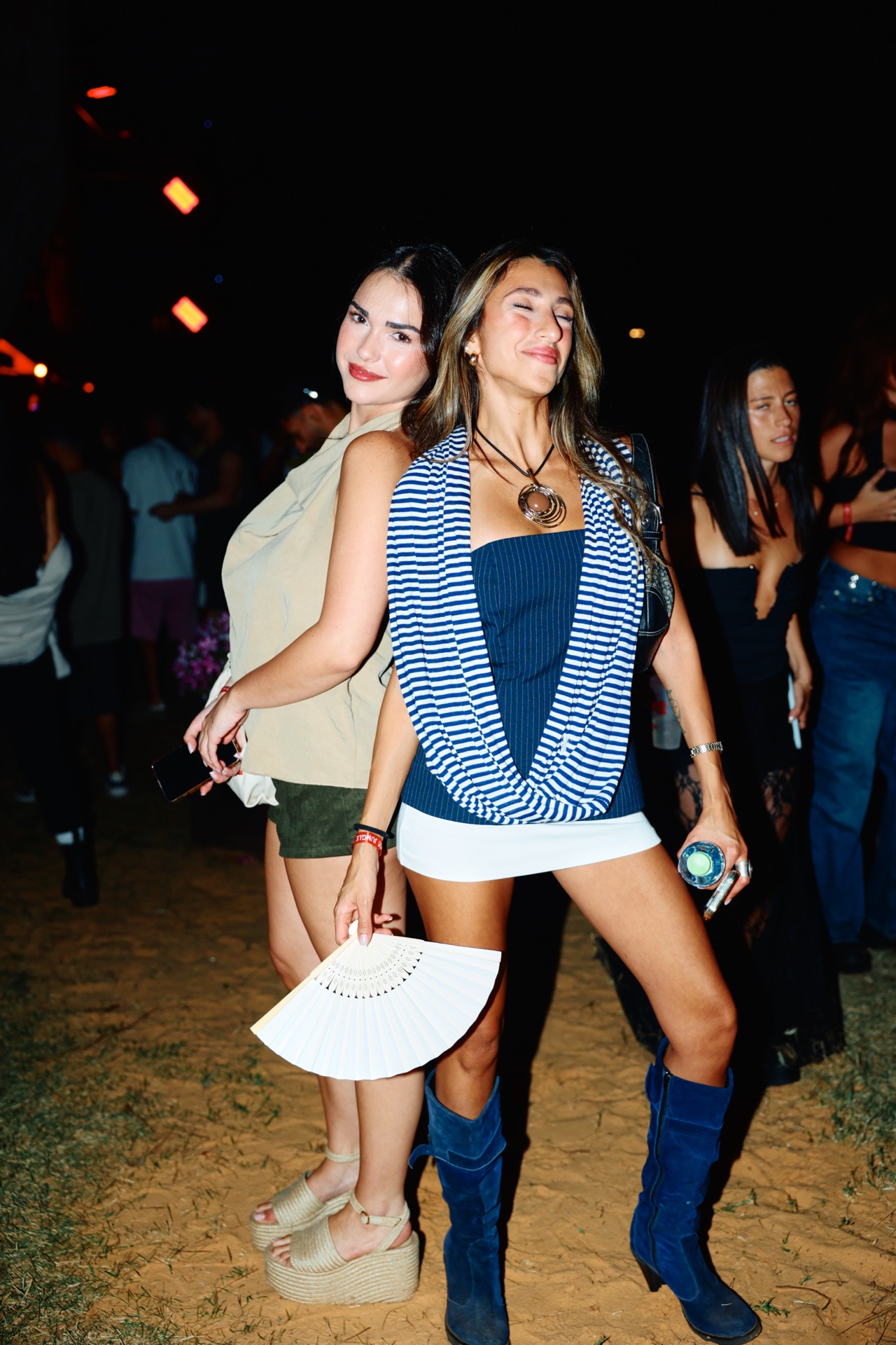 MESS JUNGLE TRIP — 111