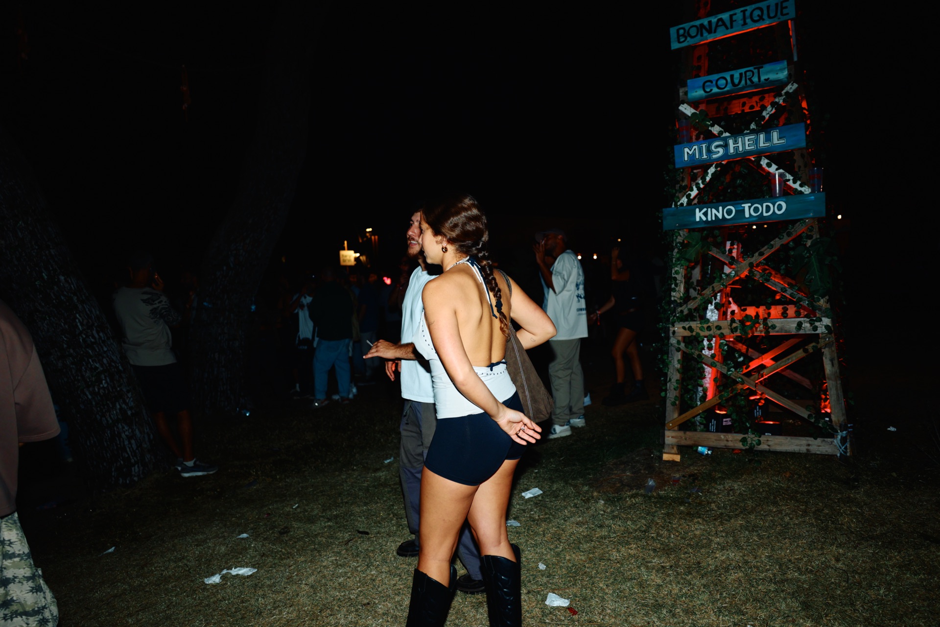 MESS JUNGLE TRIP — 134