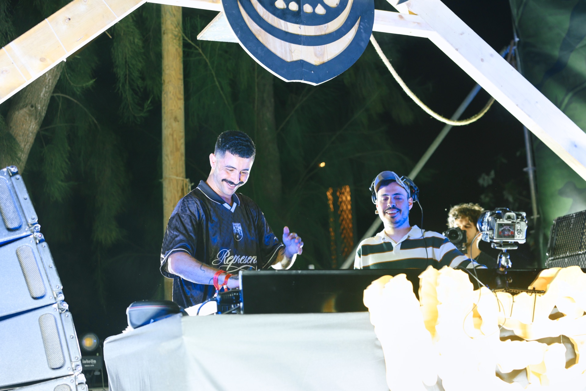 MESS JUNGLE TRIP — 145