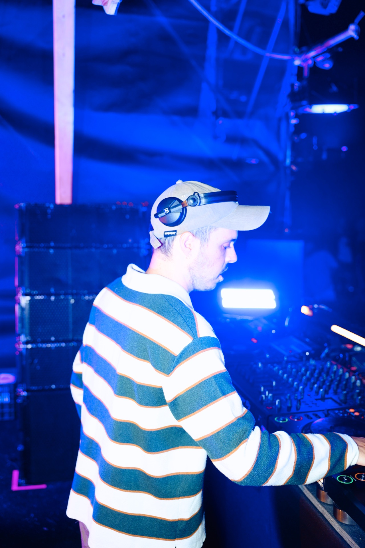 MESS JUNGLE TRIP — 171