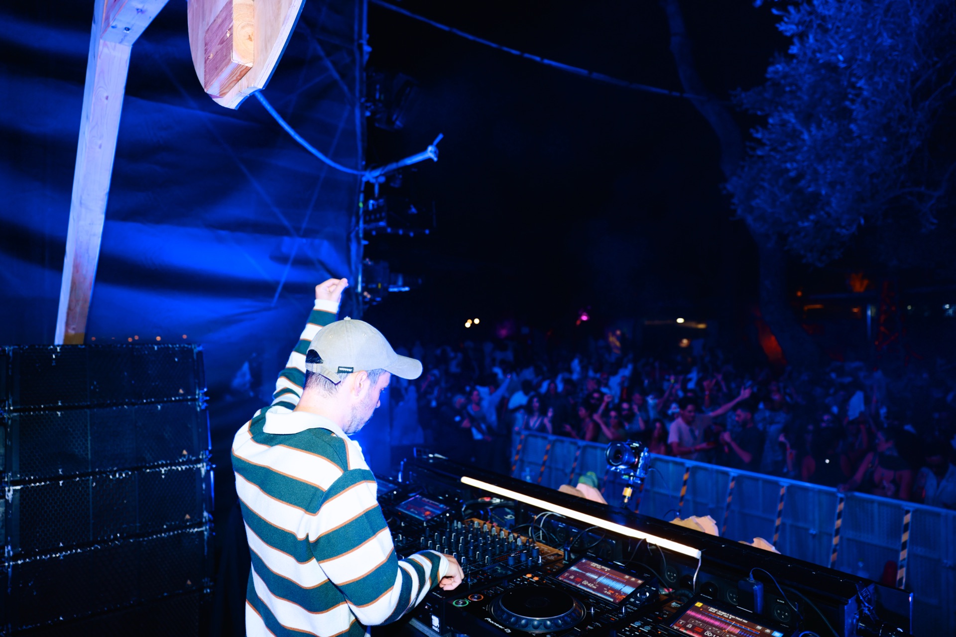 MESS JUNGLE TRIP — 177