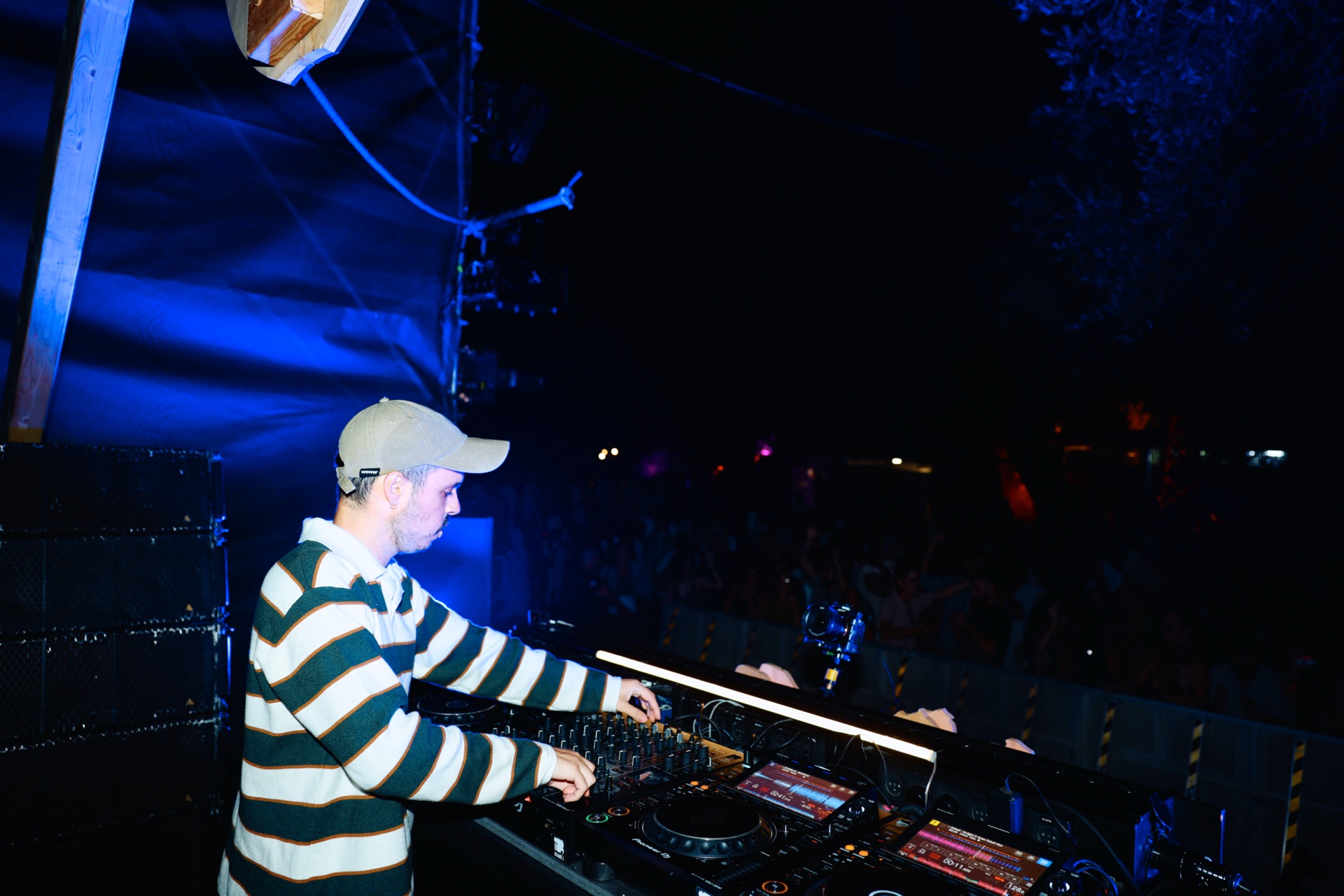 MESS JUNGLE TRIP — 178