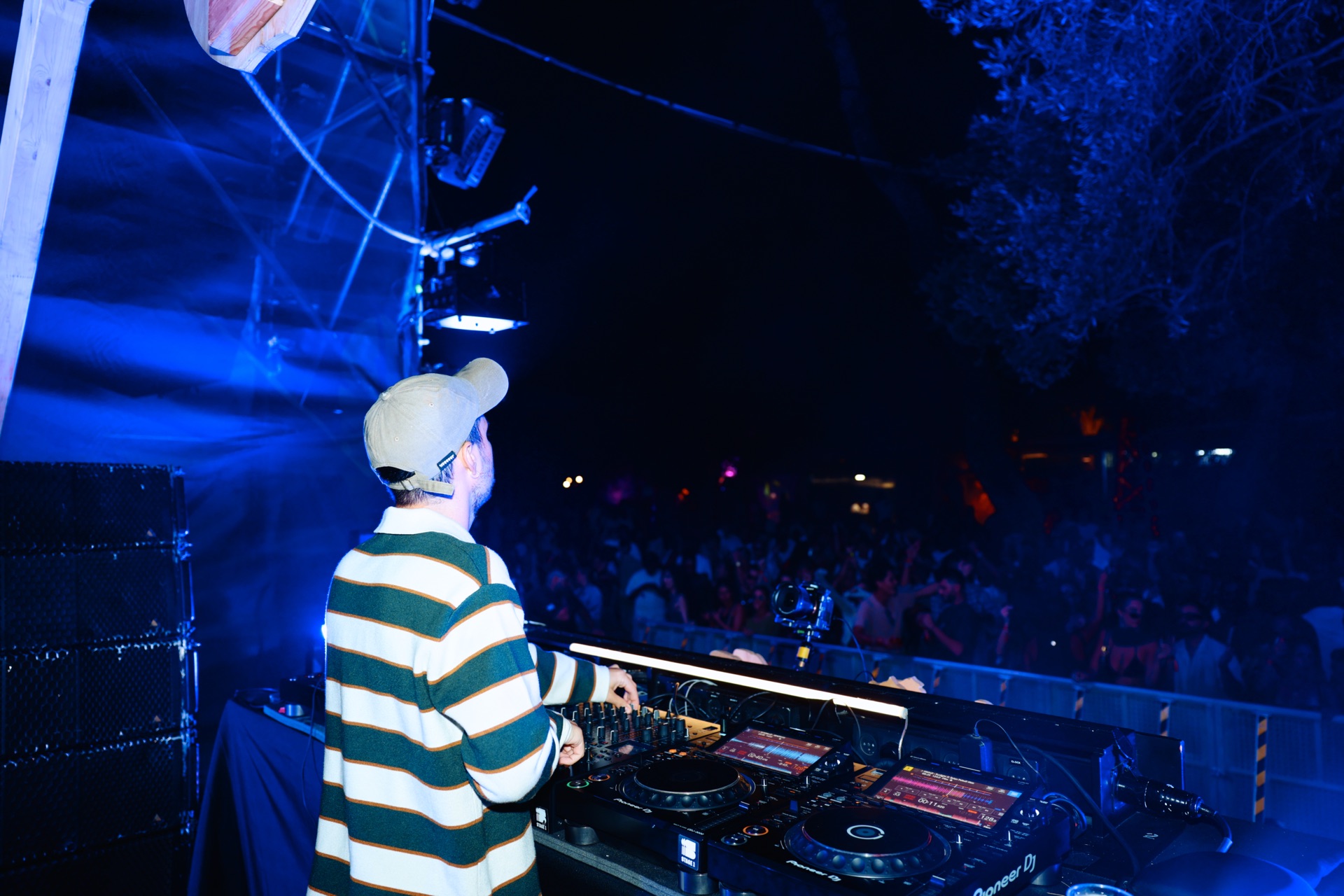 MESS JUNGLE TRIP — 180