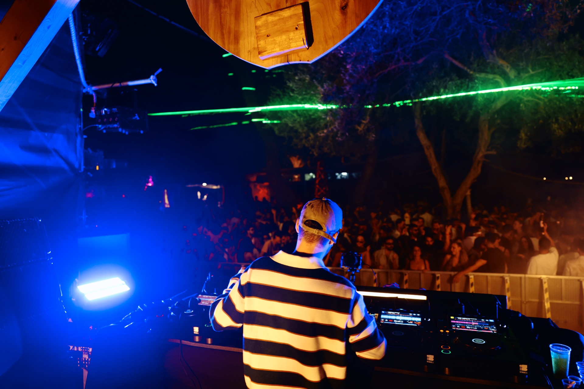 MESS JUNGLE TRIP — 184