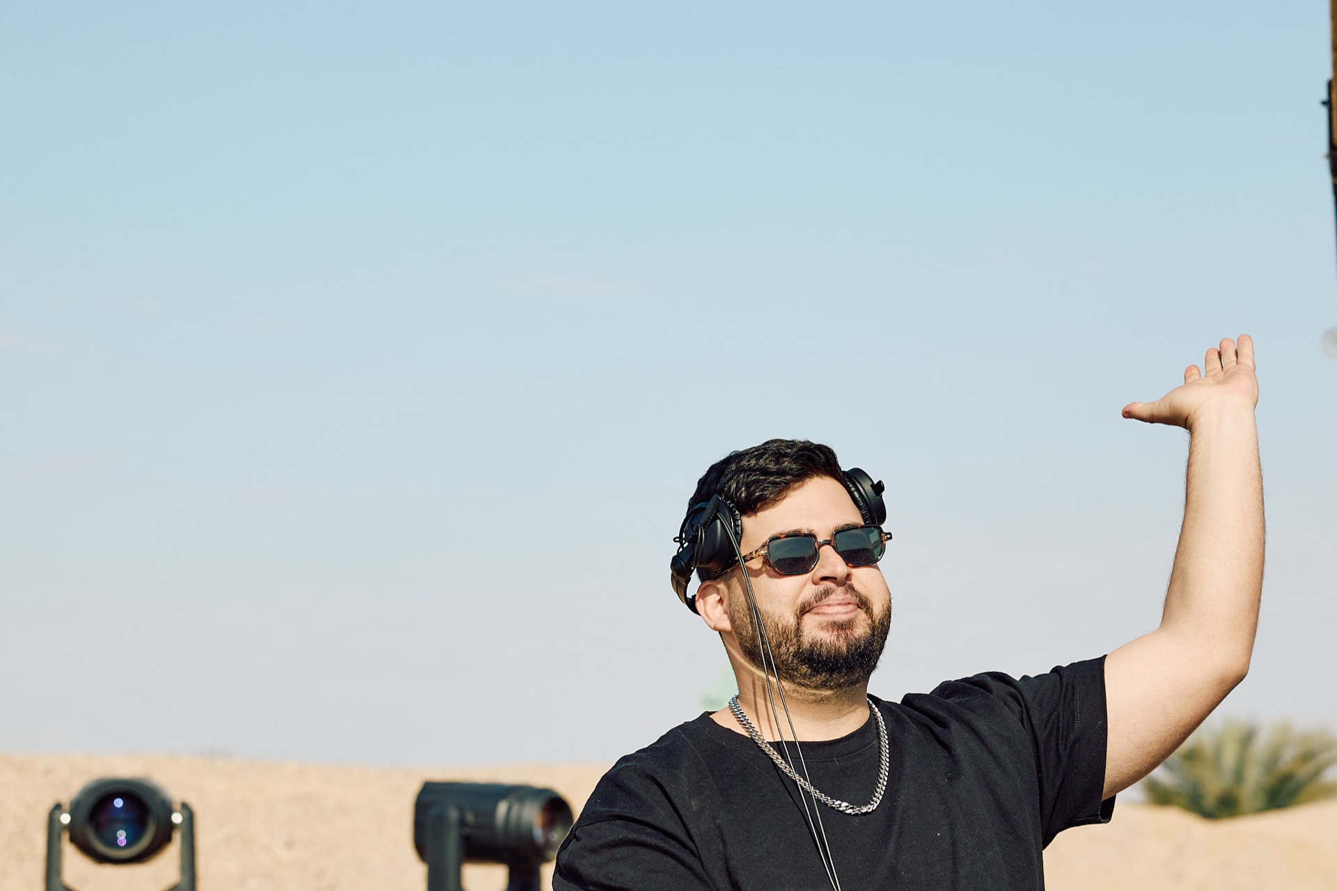 MESS PLANET — 1003