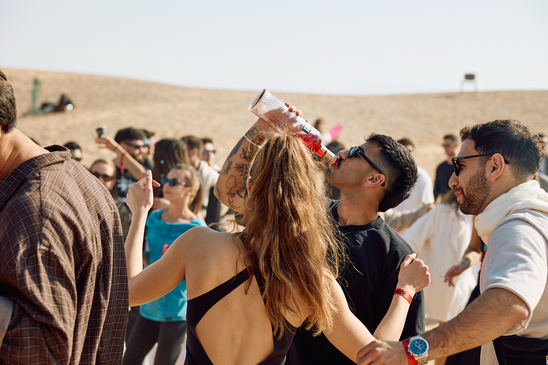 MESS PLANET — 1009